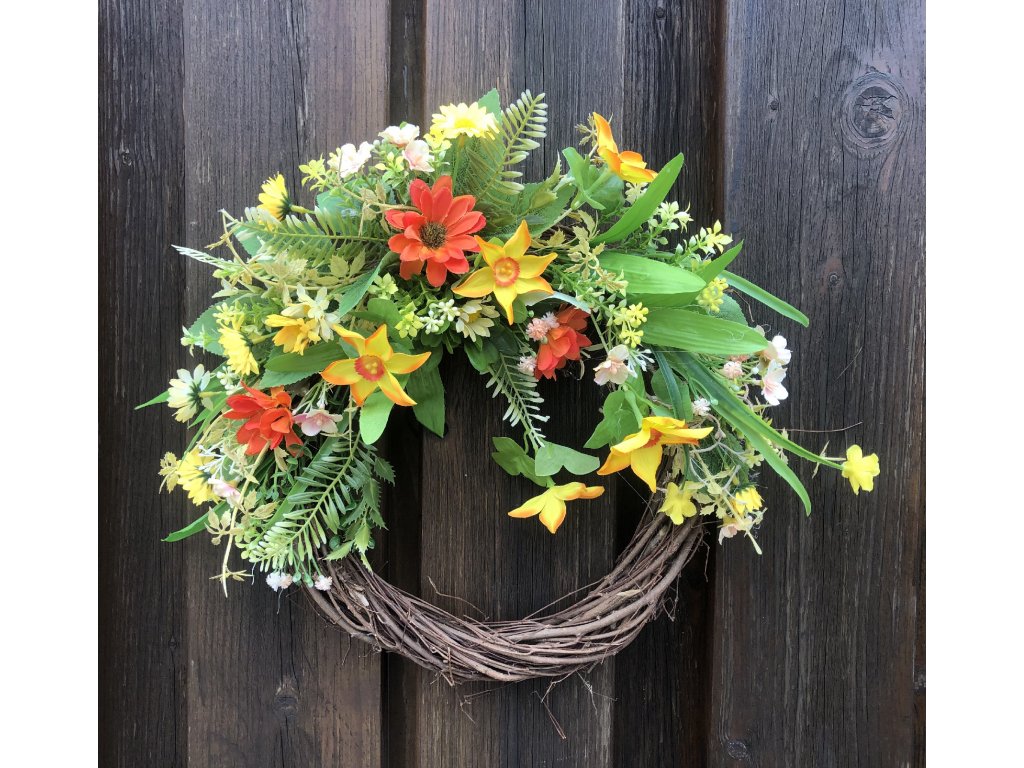 Hnědé jarní věnce